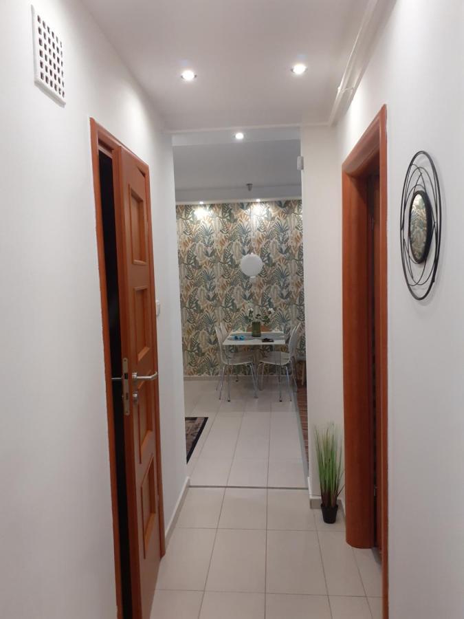 Apartamento Wanderer Station Debrecen Exterior foto
